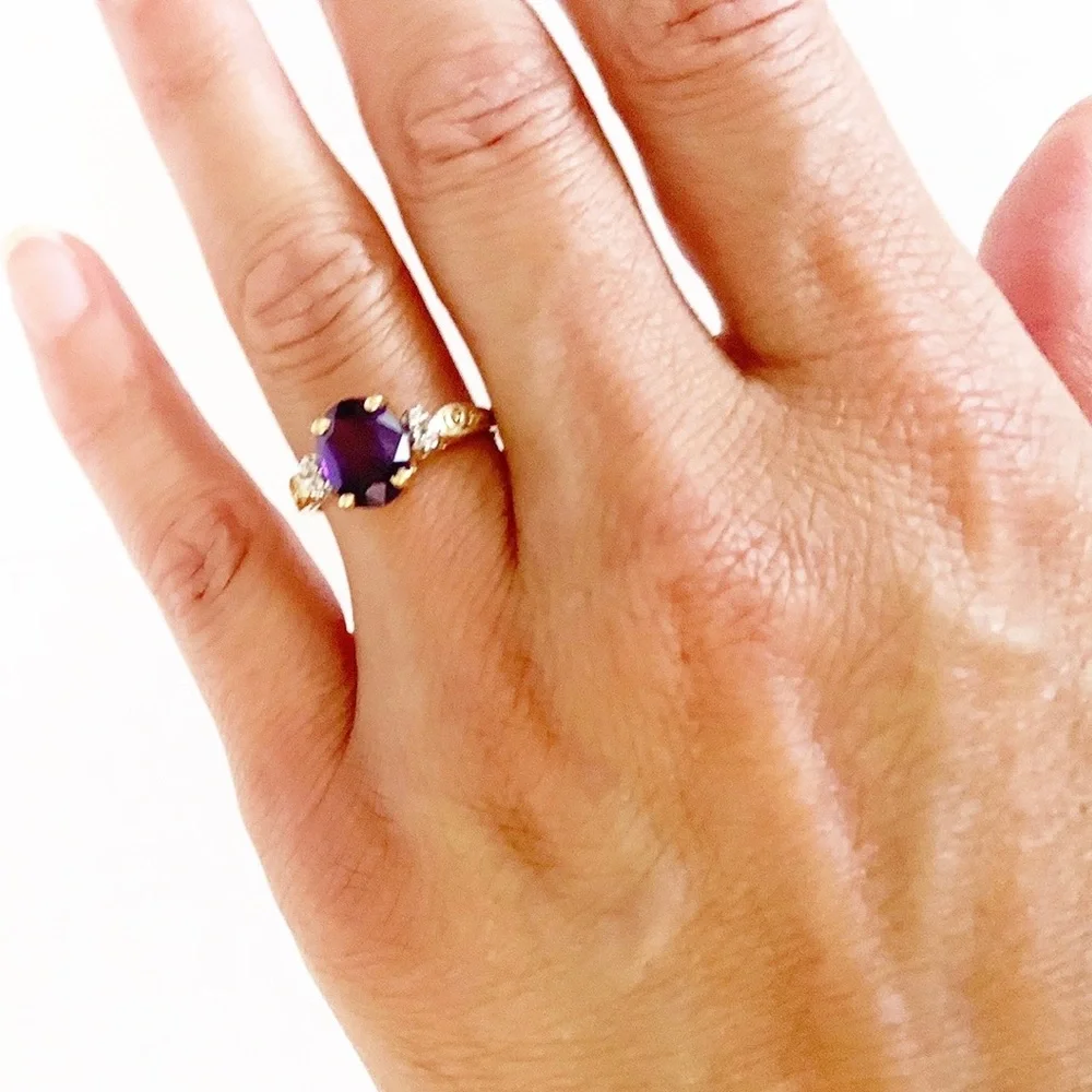 Authentic oval Amethyst and Diamonds Ring 14K gold Size 6 - Picture 10 of 11